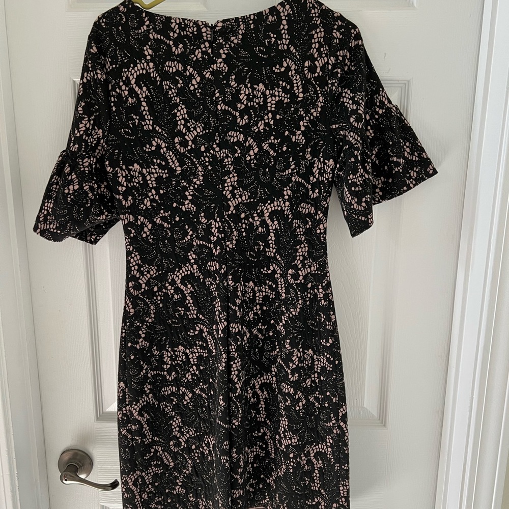 Ivanka Trump black and nude lace pattern dress!